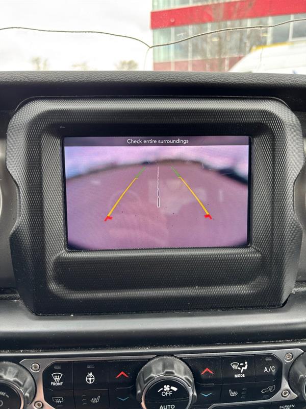 jeep Wrangler 2022 - 17