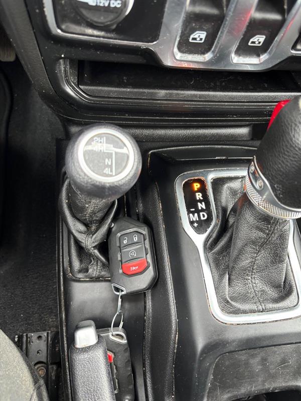 jeep Wrangler 2022 - 18