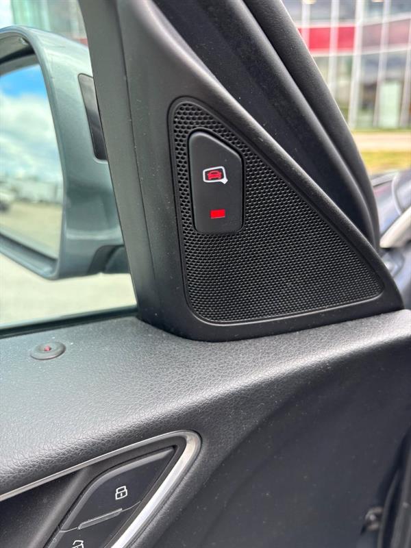 audi Q3 2018 - 10