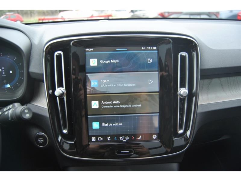 volvo XC40 2023 - 17