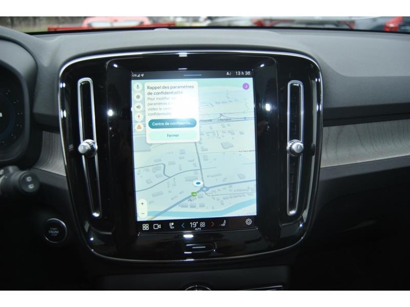 volvo XC40 2023 - 18