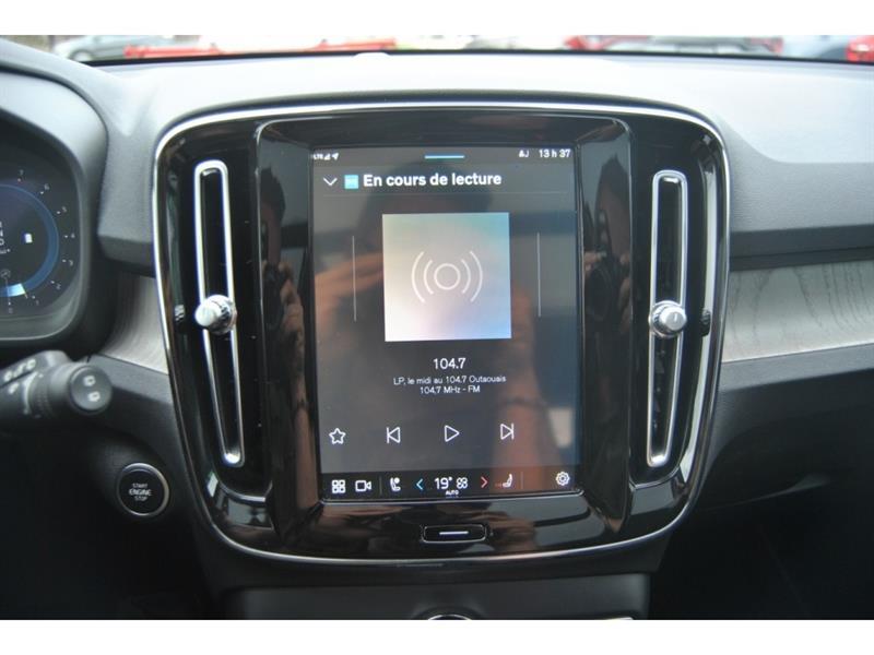 volvo XC40 2023 - 19