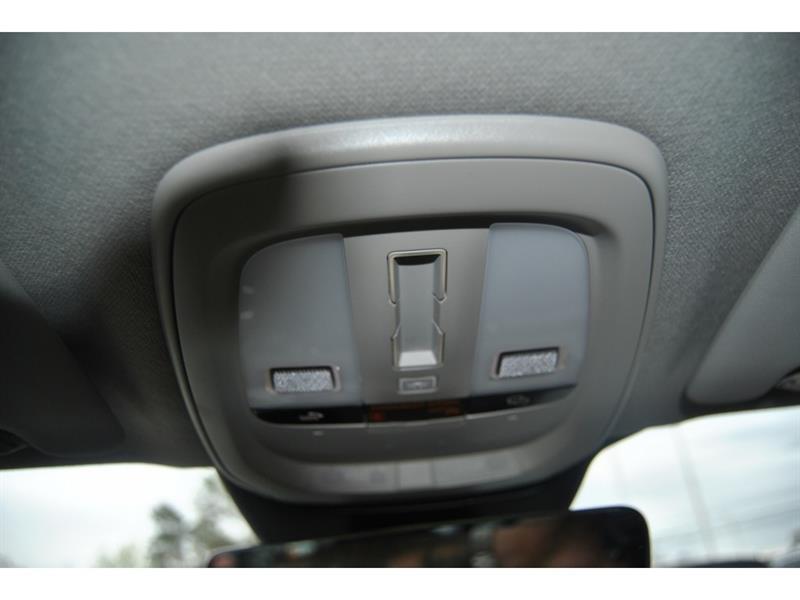 volvo XC40 2023 - 25