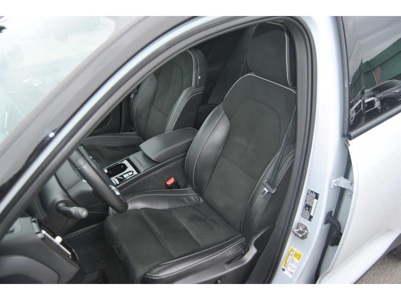 volvo XC40 2022 - 9