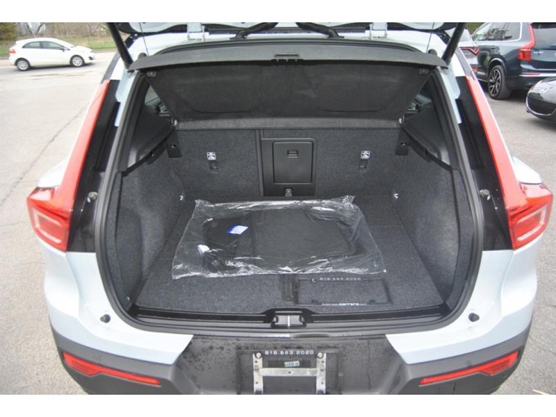 volvo XC40 2022 - 11