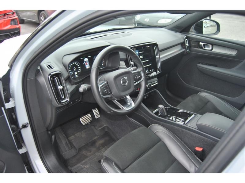 volvo XC40 2022 - 13