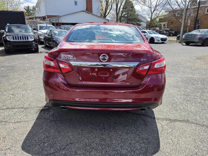 2016 Nissan Altima - Image 6