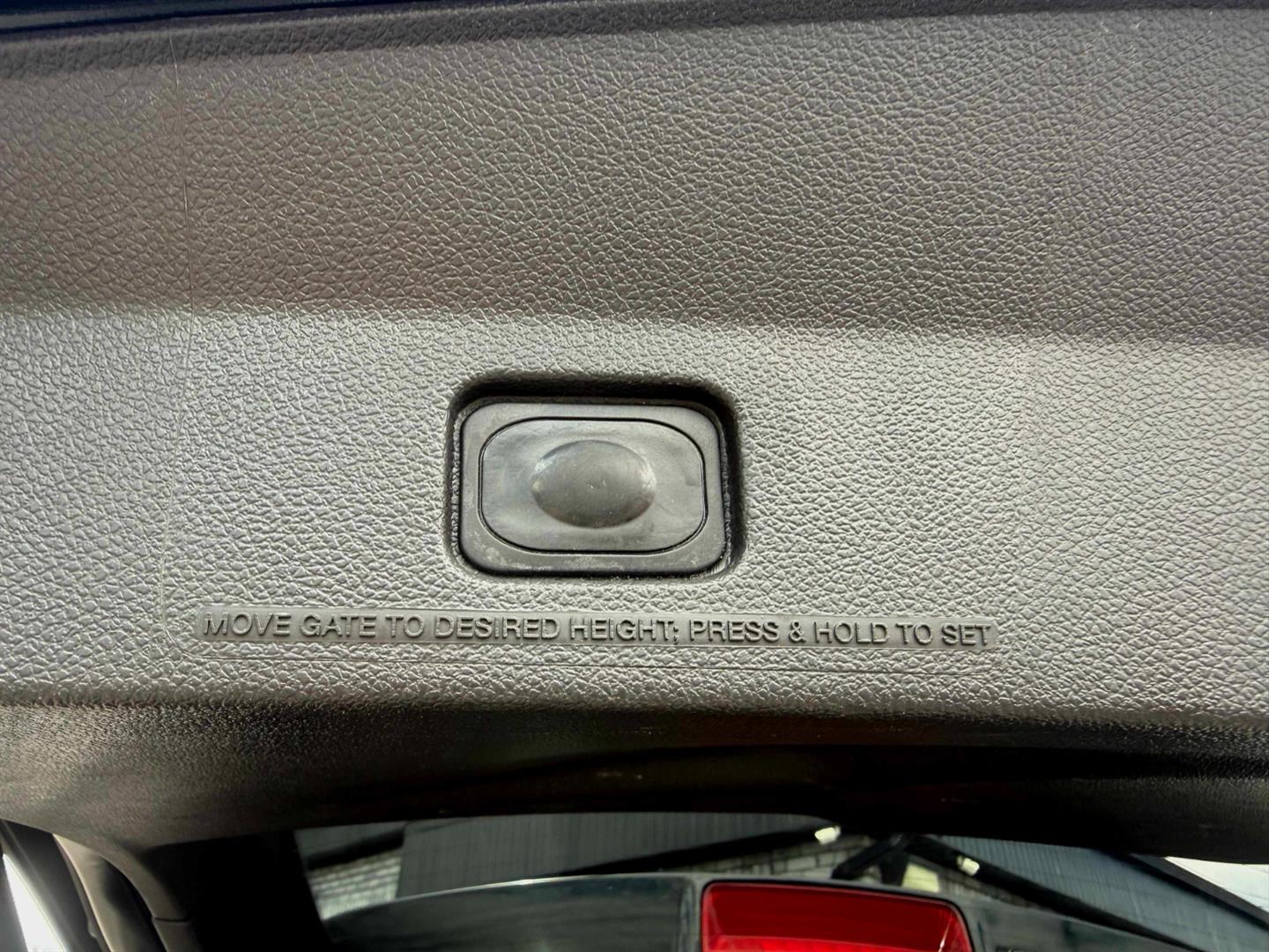 ford Explorer 2014 - 13