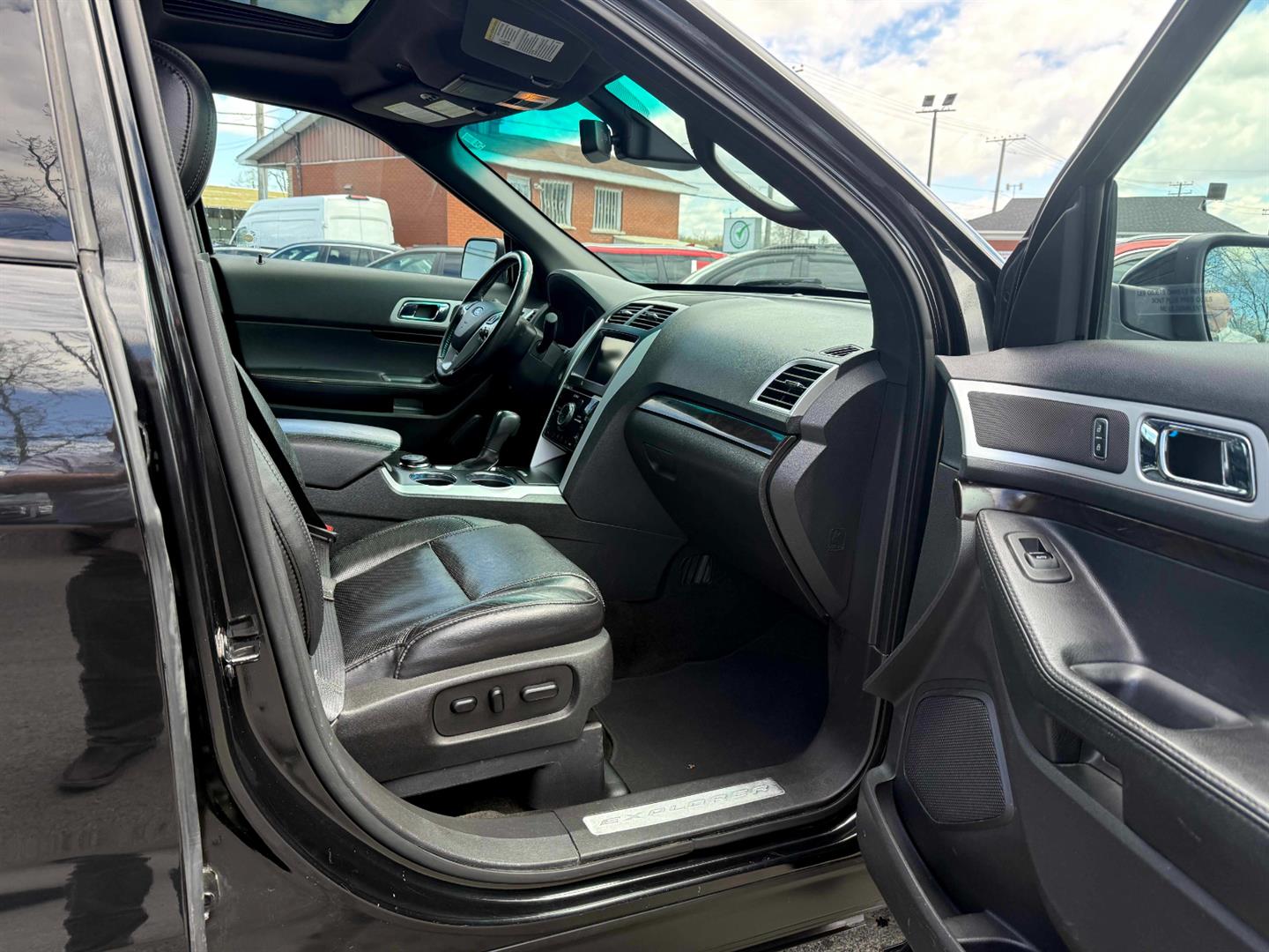 ford Explorer 2014 - 19