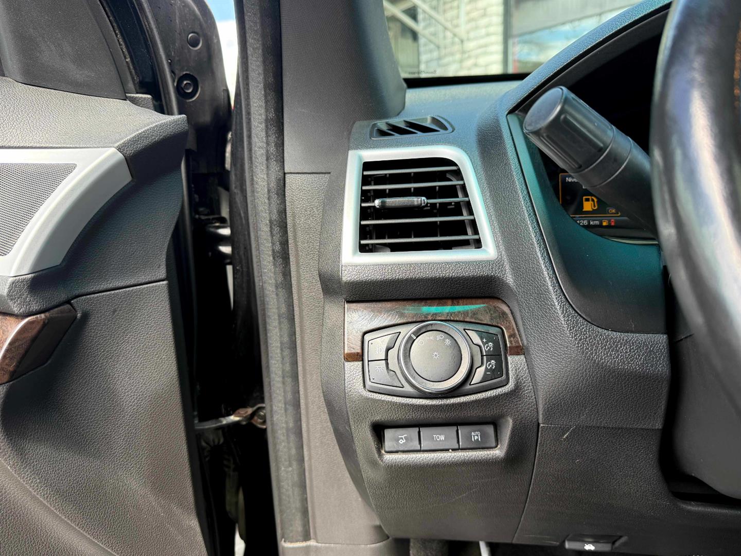ford Explorer 2014 - 20
