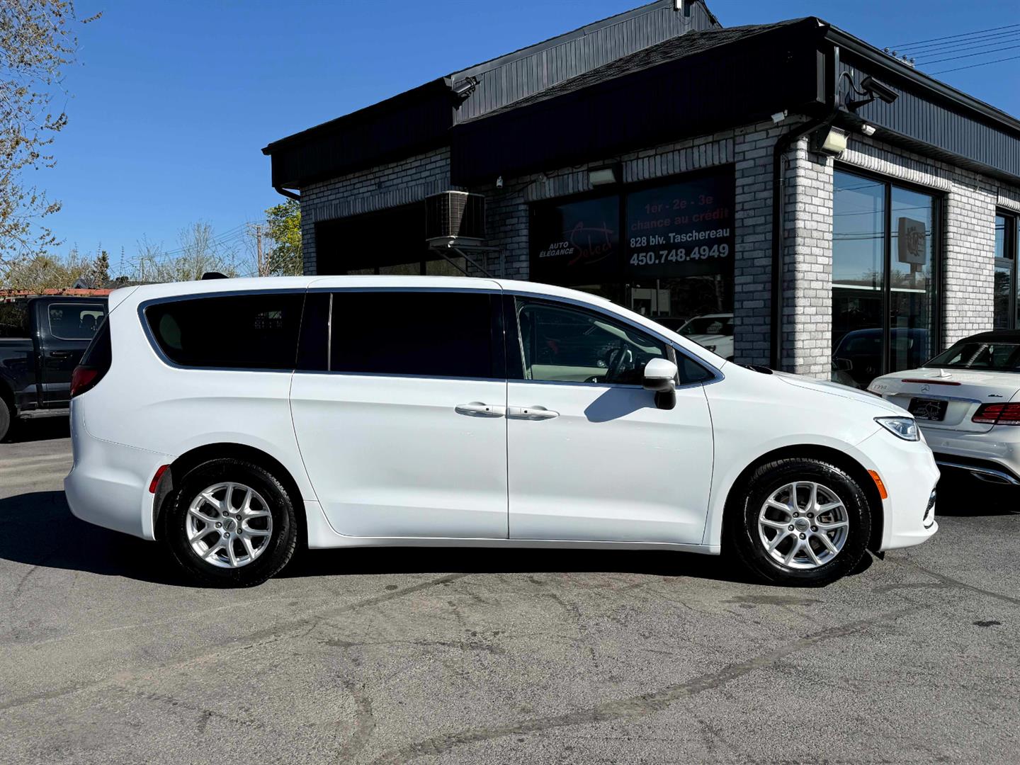 chrysler Pacifica 2023 - 5