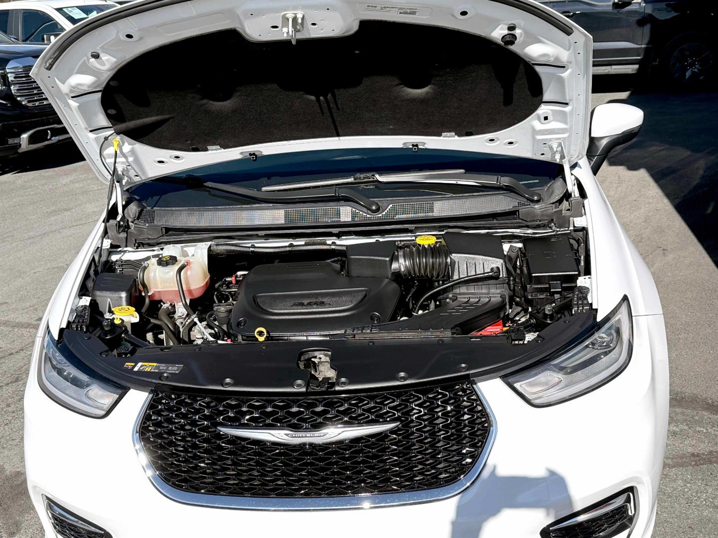 chrysler Pacifica 2023 - 16
