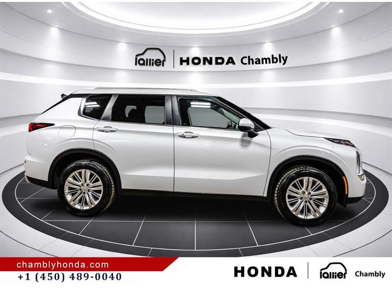 mitsubishi Outlander 2023 - 8