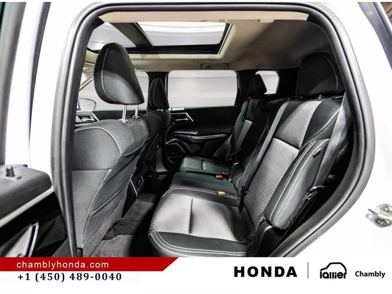 mitsubishi Outlander 2023 - 14