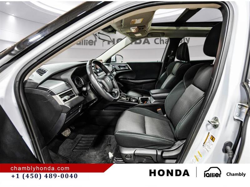 mitsubishi Outlander 2023 - 21