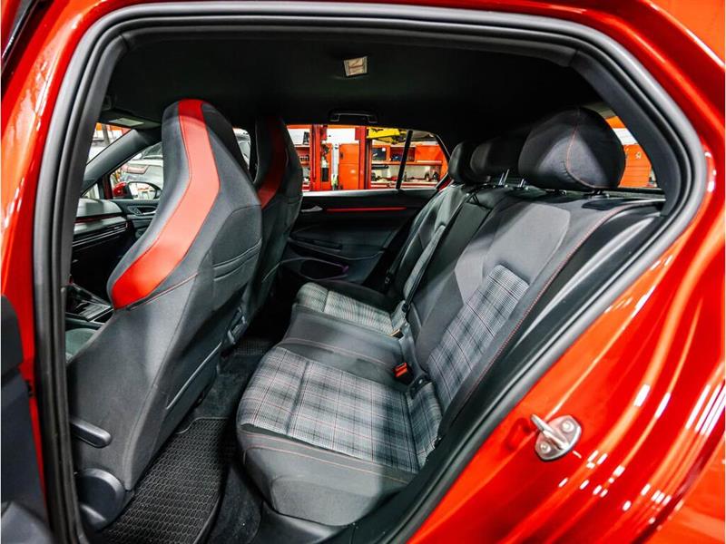 volkswagen Golf GTI 2022 - 13