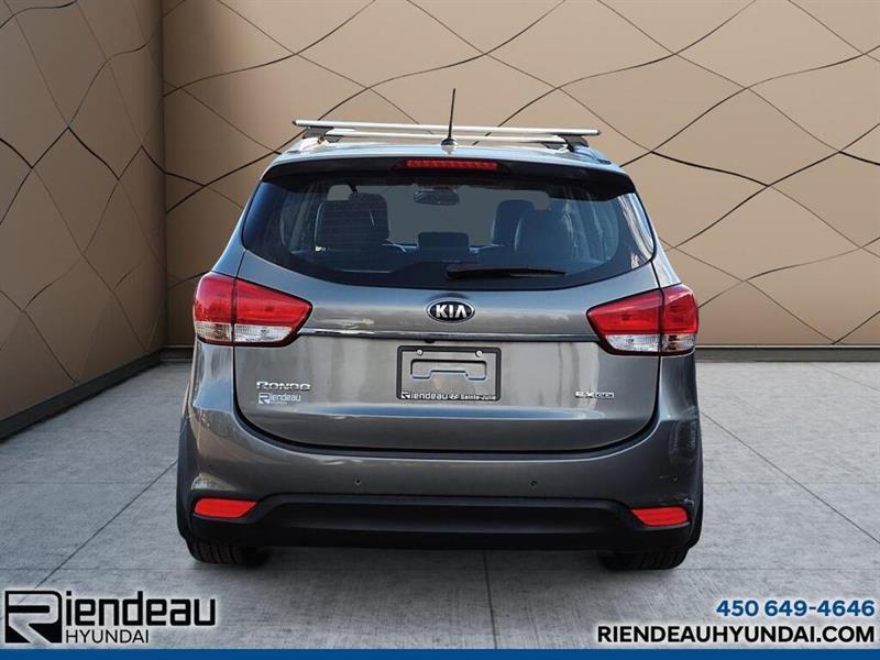 kia Rondo 2014 - 6