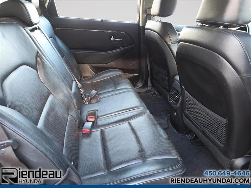 kia Rondo 2014 - 12