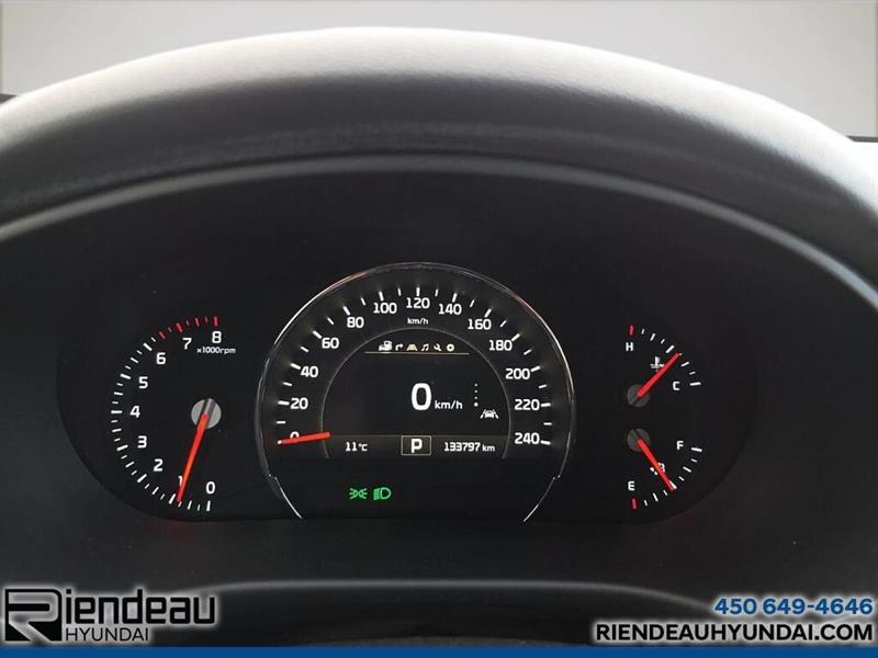 kia Sorento 2016 - 22