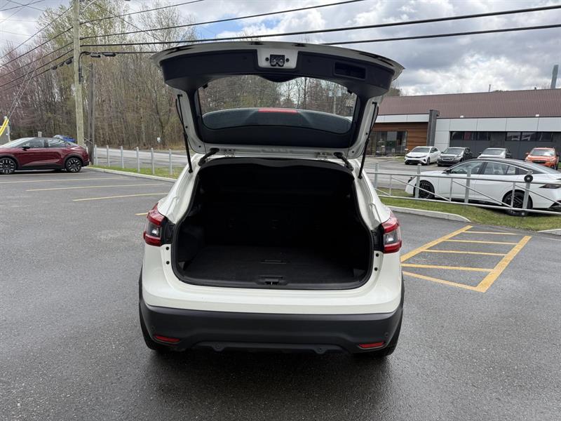 nissan Qashqai 2021 - 10