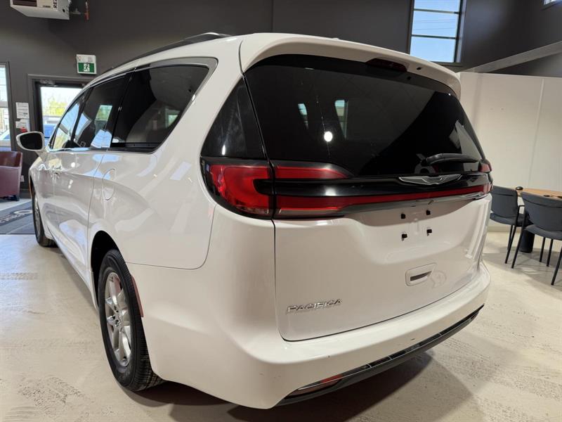 chrysler Pacifica 2022 - 4