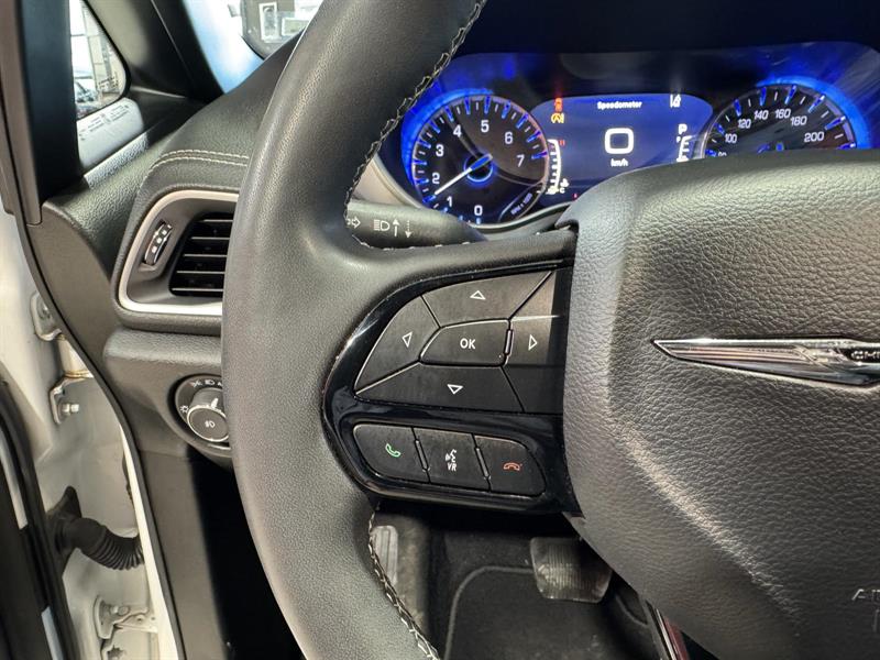 chrysler Pacifica 2022 - 21