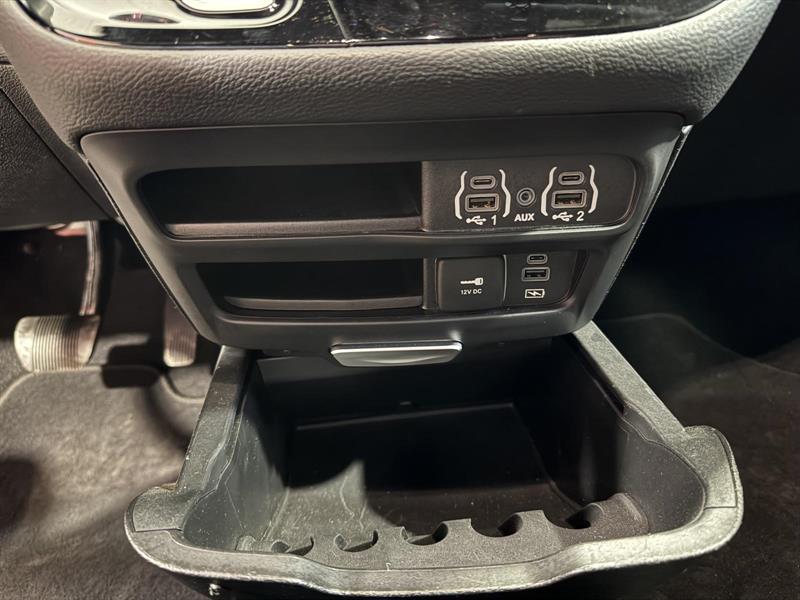 chrysler Pacifica 2022 - 29