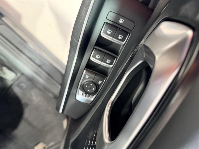 kia Sorento 2022 - 16