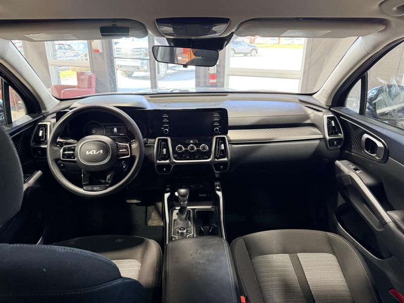kia Sorento 2022 - 28