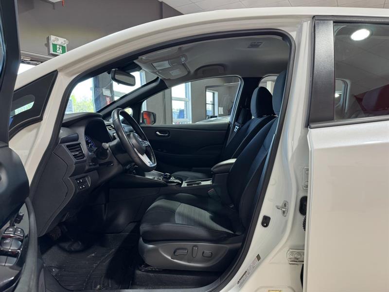 nissan LEAF 2022 - 16