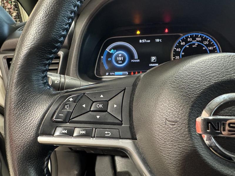 nissan LEAF 2022 - 18