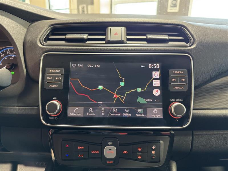 nissan LEAF 2022 - 23