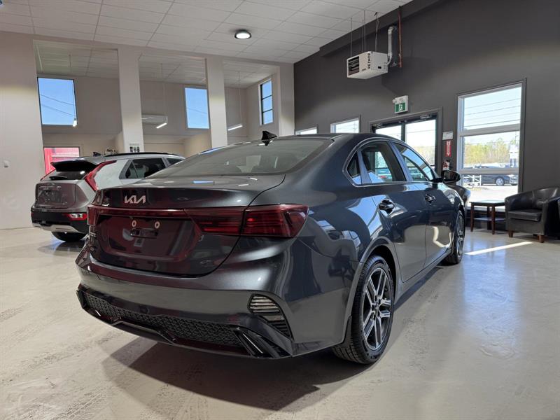 kia Forte 2023 - 7