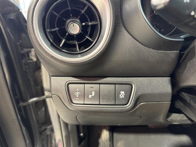 kia Forte 2023 - 15