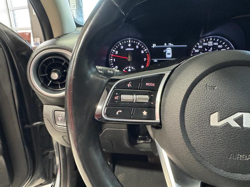 kia Forte 2023 - 18