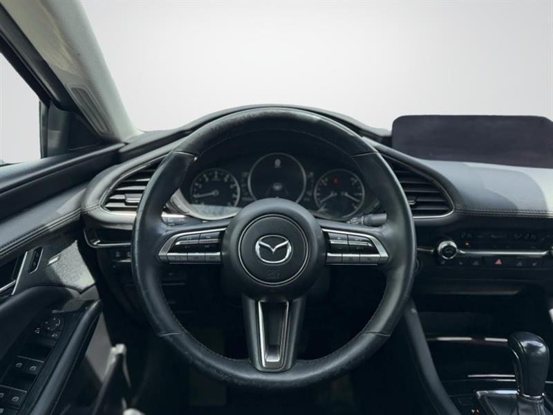 mazda Mazda3 2022 - 13