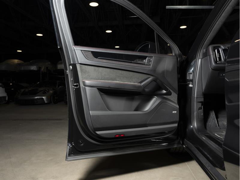 porsche Cayenne 2025 - 15