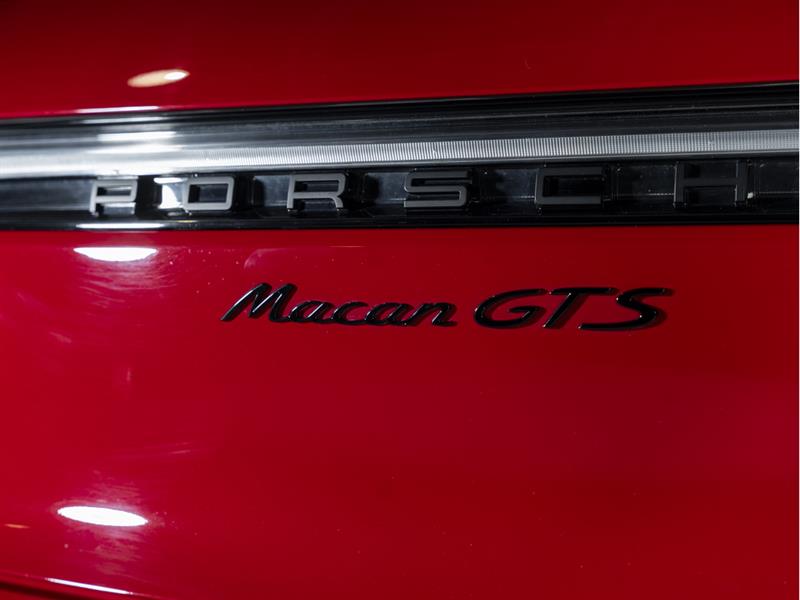 porsche Macan 2022 - 23