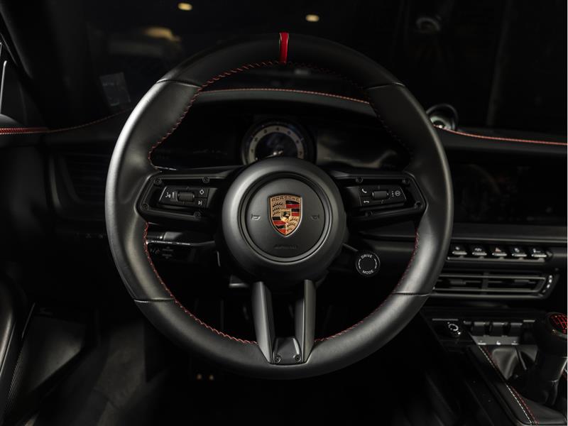 porsche 911 2023 - 25