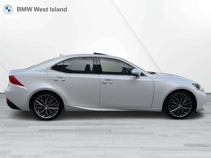 lexus IS 2019 - 4