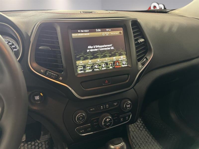 jeep Cherokee 2022 - 10