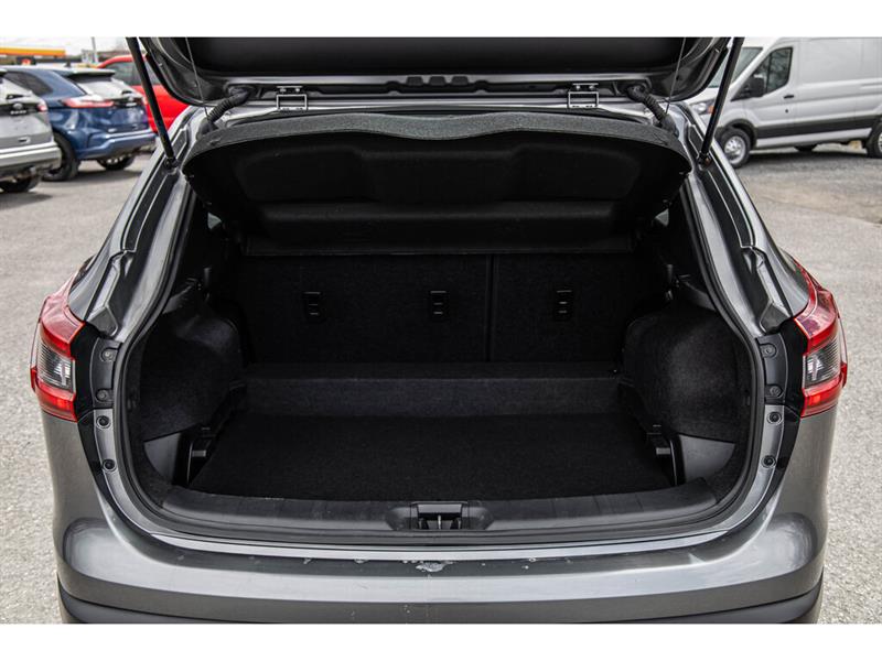 nissan Qashqai 2020 - 12
