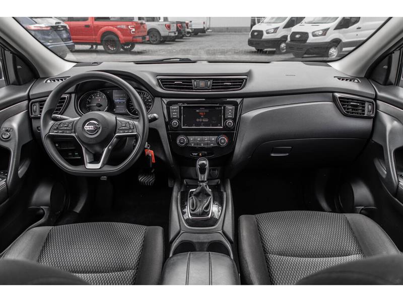 nissan Qashqai 2020 - 29