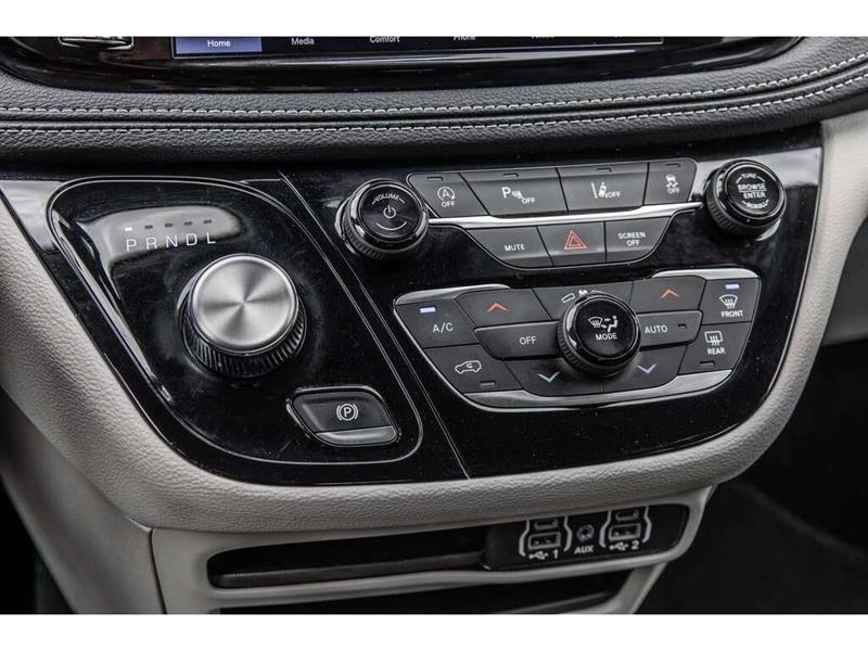 chrysler Pacifica 2024 - 23