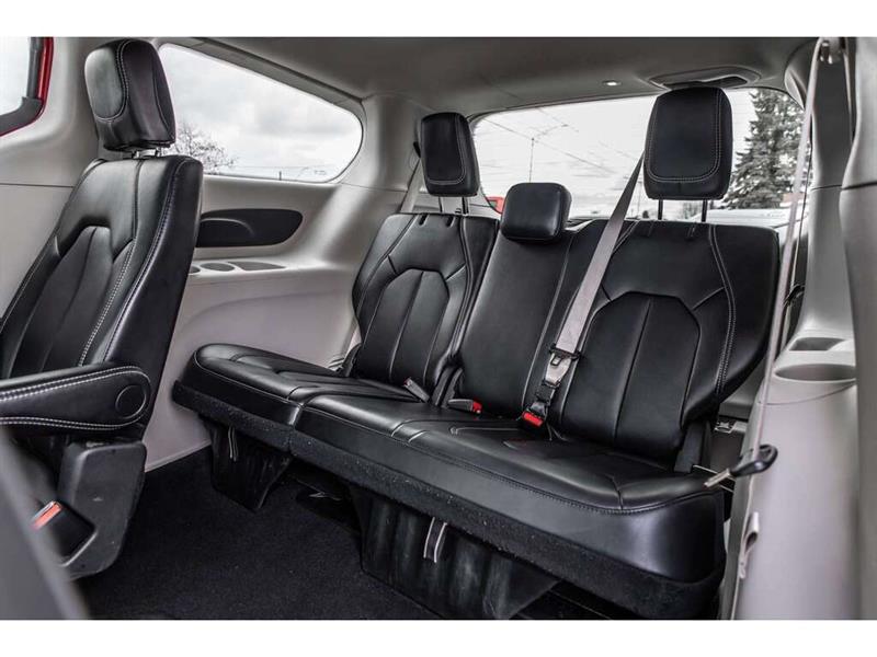 chrysler Pacifica 2024 - 30