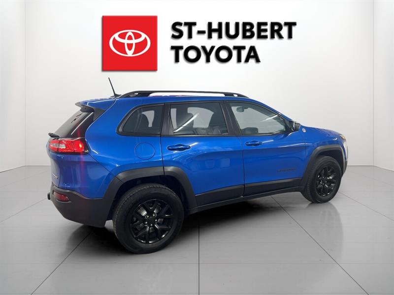 jeep Cherokee 2018 - 9