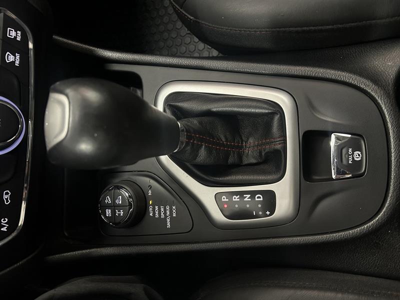 jeep Cherokee 2018 - 16