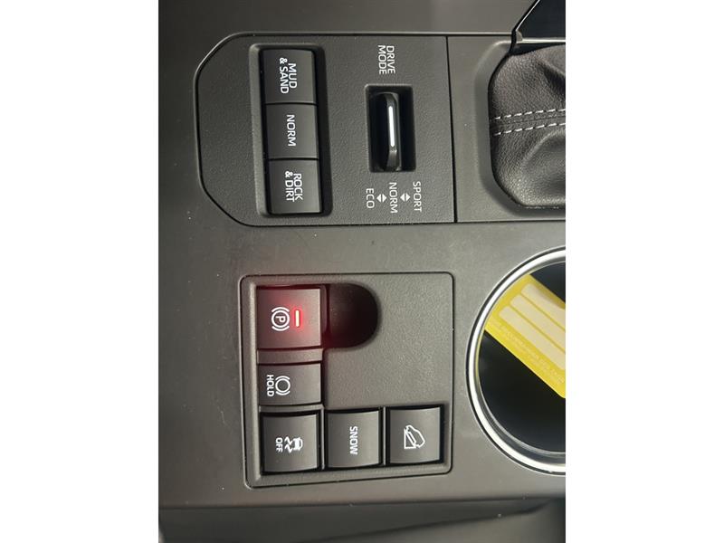 toyota Highlander 2023 - 16