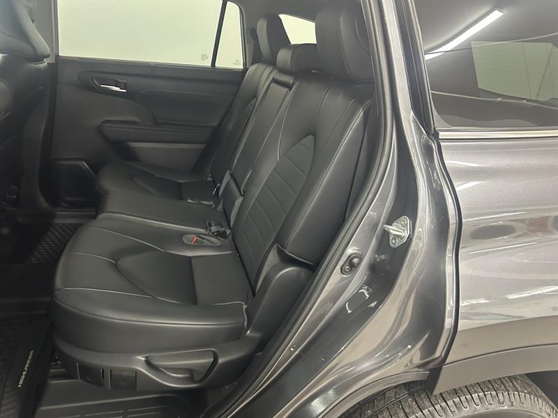 toyota Highlander 2023 - 22