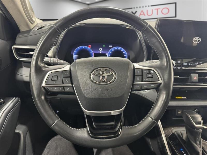 toyota Highlander 2023 - 12